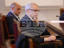 Народно събрание - Временна комисия за разпределението на наркотични вещества - заседание