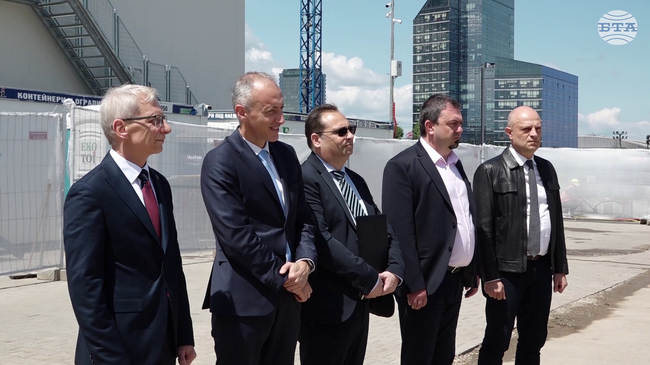 Министър Красимир Вълчев участва в церемония по стартиране на строежа на Националния STEM център