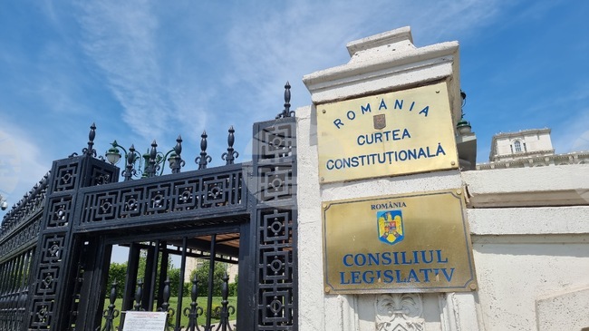 Конституционният съд на Румъния отложи за четвърти път решението си по закона за пенсиите на магистратите