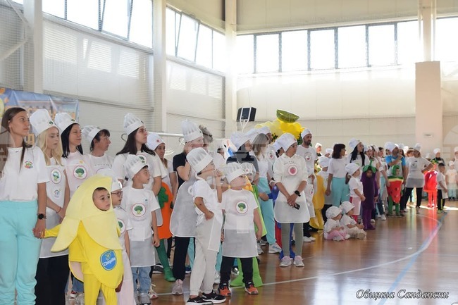 Повече от 100 деца и родители от Сандански се включиха в „Олимпиада на здравето" 2025 