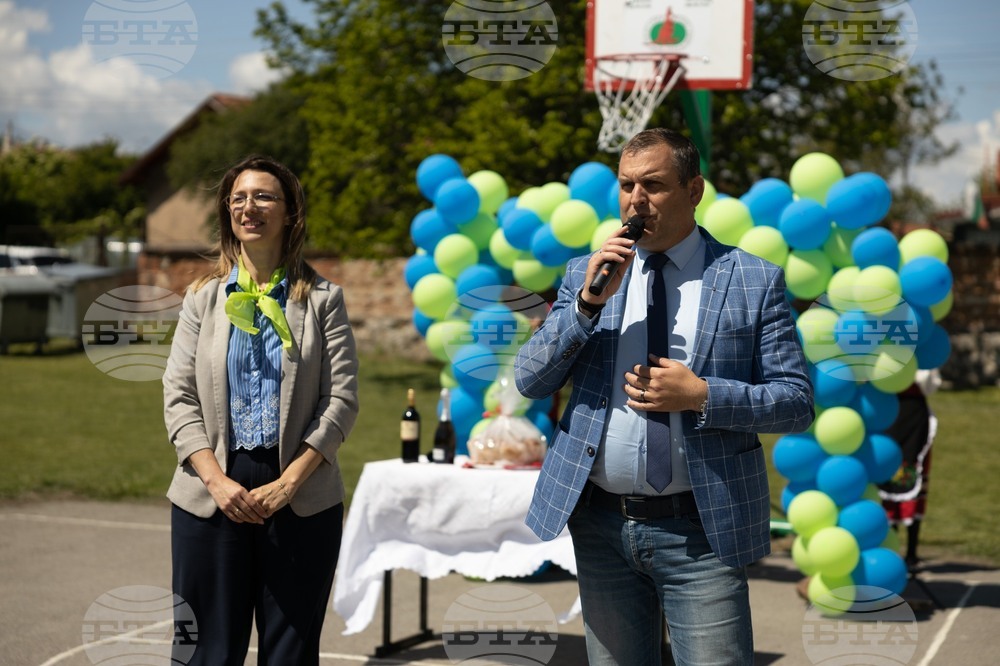 Започна изграждането на физкултурен салон във Второ основно училище „Васил Левски“ в Костинброд