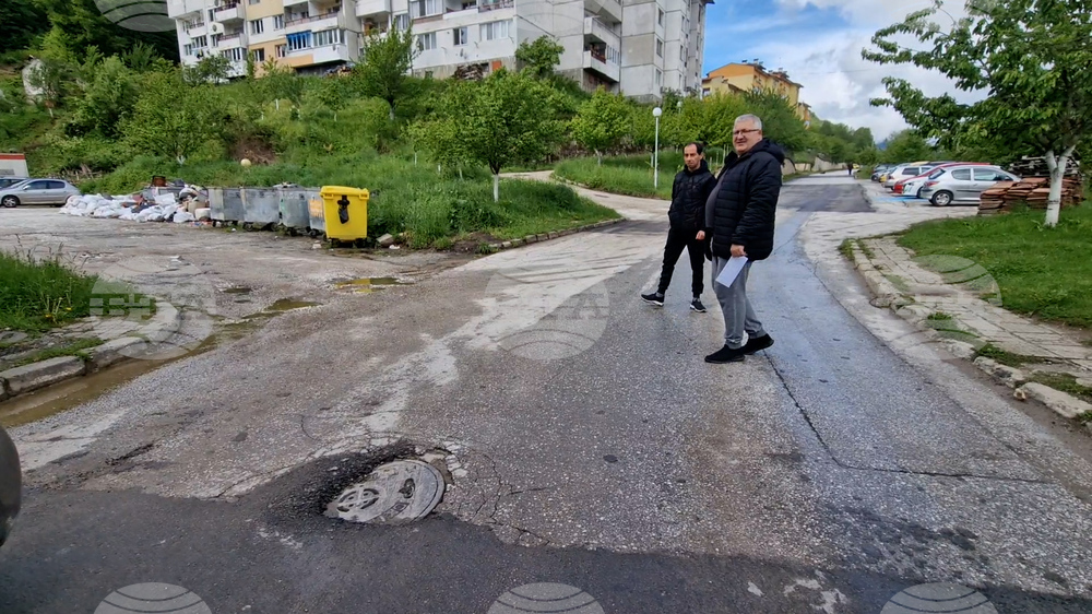 Смолян - дупки - Петровица