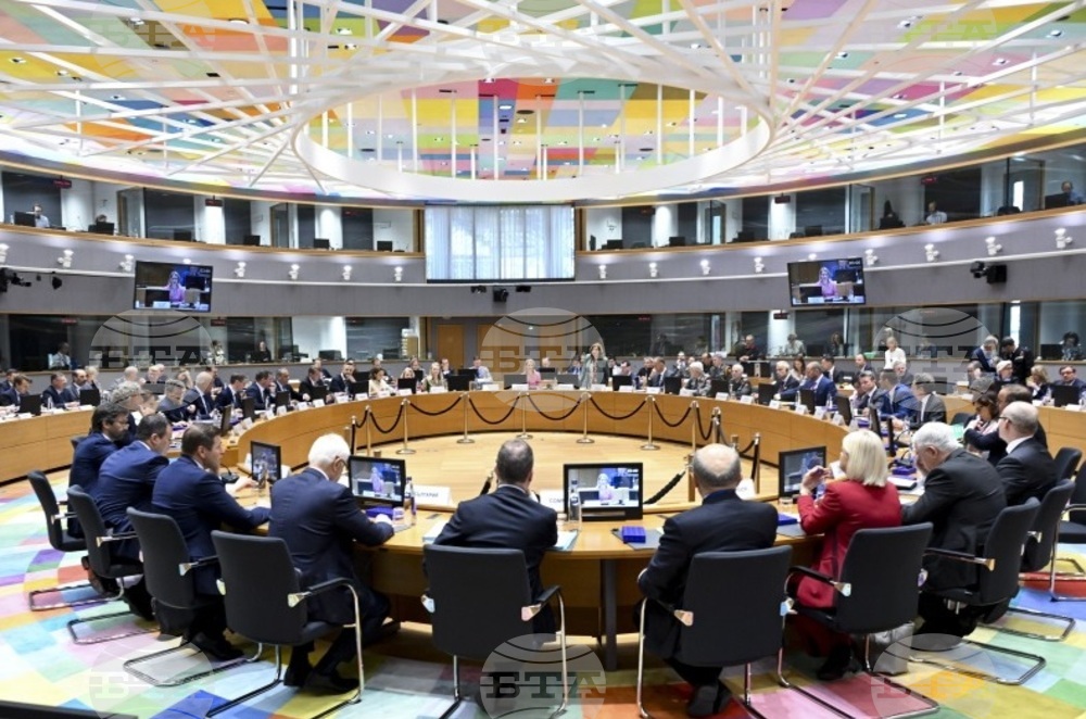 EU Defence Ministers Discuss Current Topics on Agenda in Defence Sector
