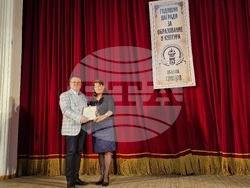 Свищов - годишни награди за образование и култура - награждаване