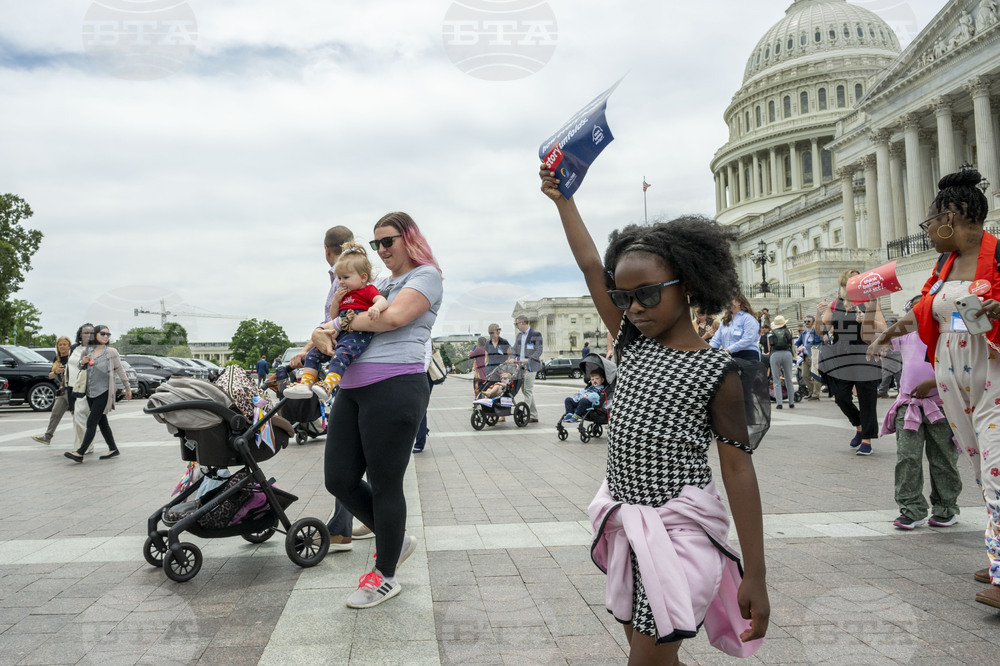 Strolling Thunder 2025