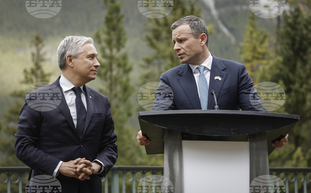 G7 Summit Finance
