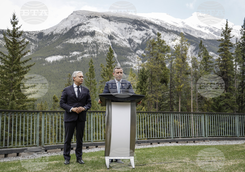 G7 Summit Finance