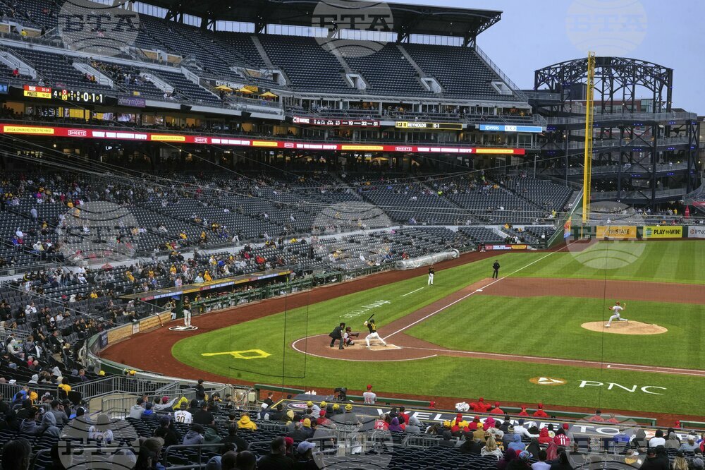 Reds Pirates Baseball