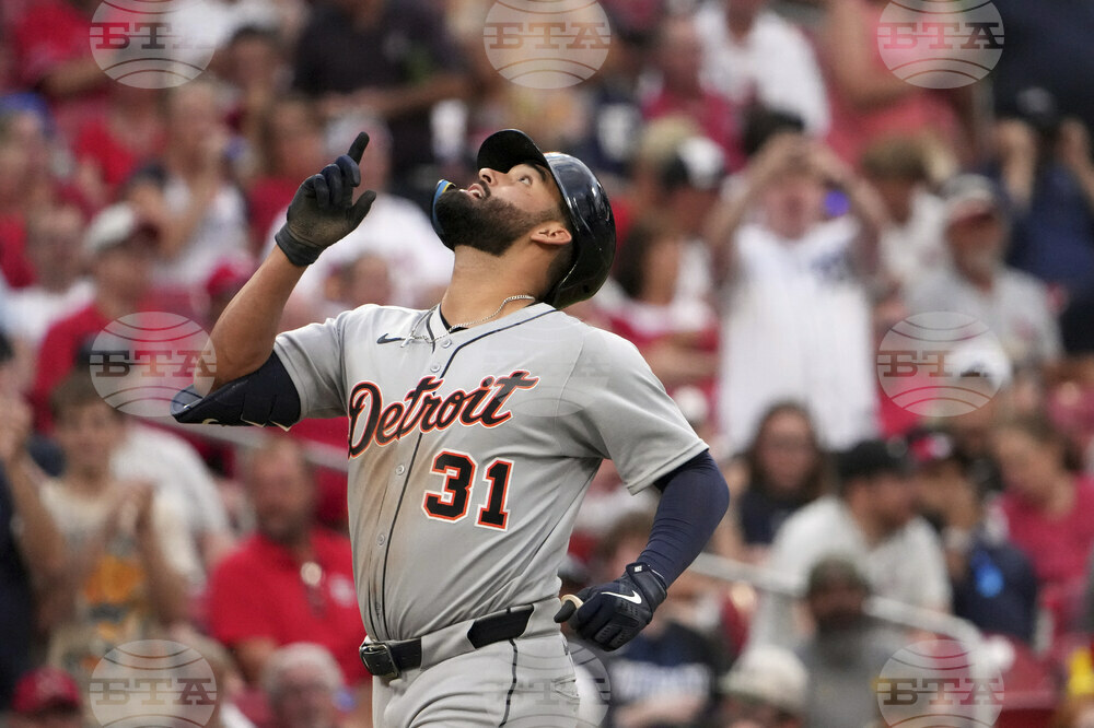 Tigers Cardinals Baseball