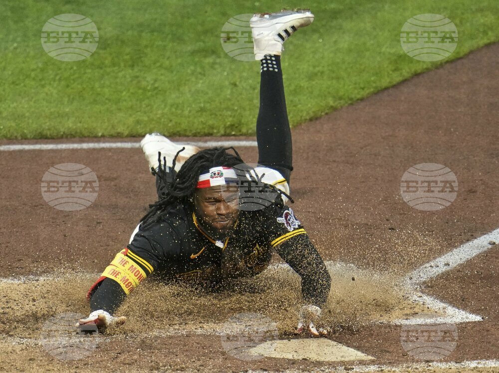 Reds Pirates Baseball