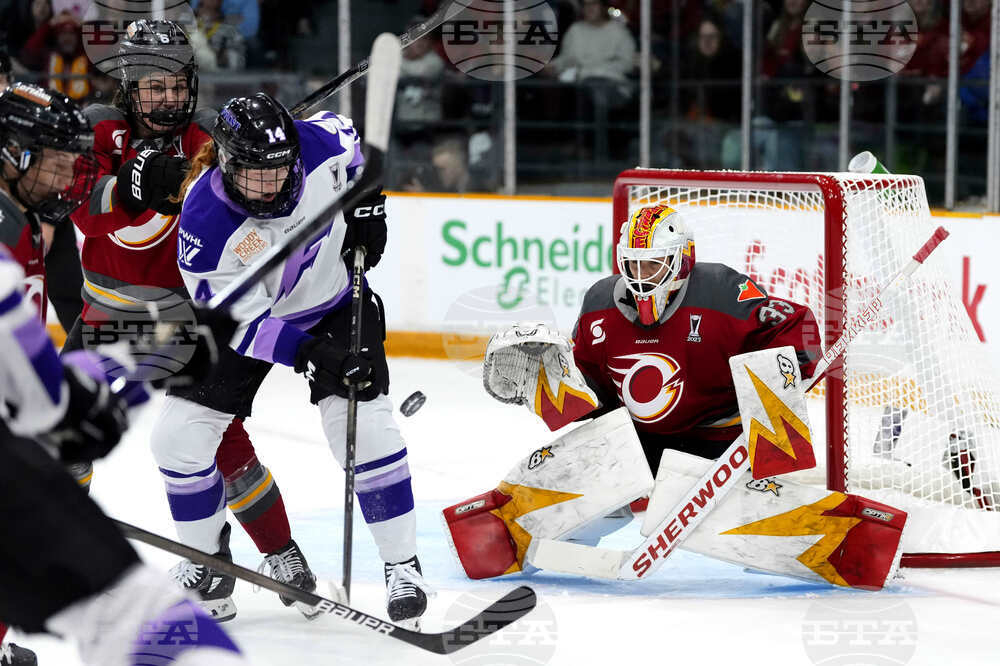 PWHL Frost Charge Hockey