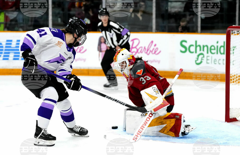 PWHL Frost Charge Hockey