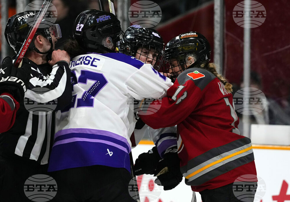 PWHL Frost Charge Hockey