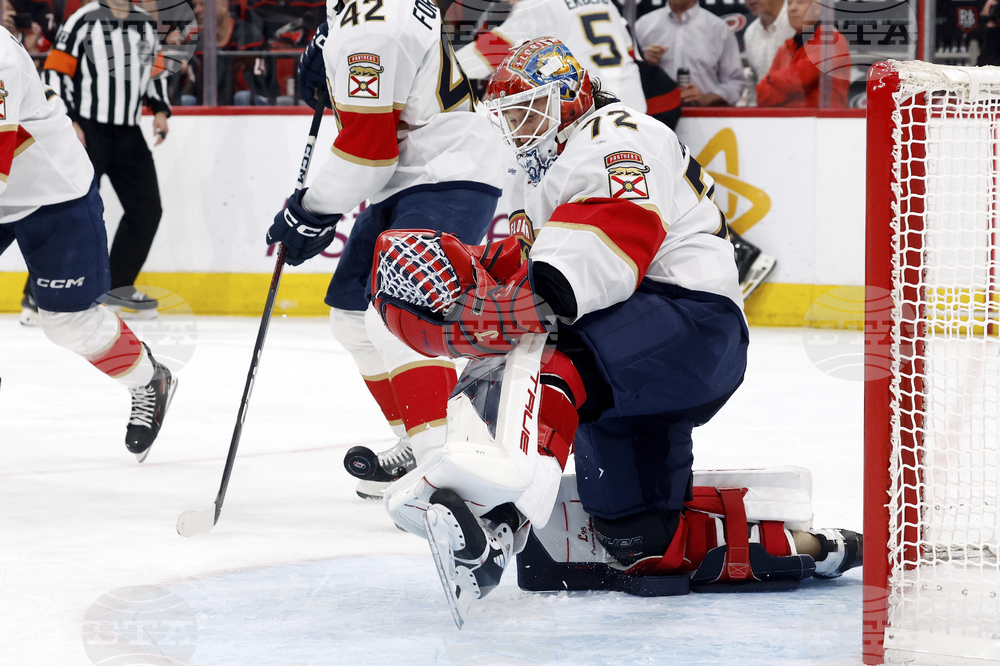 Panthers Hurricanes Hockey