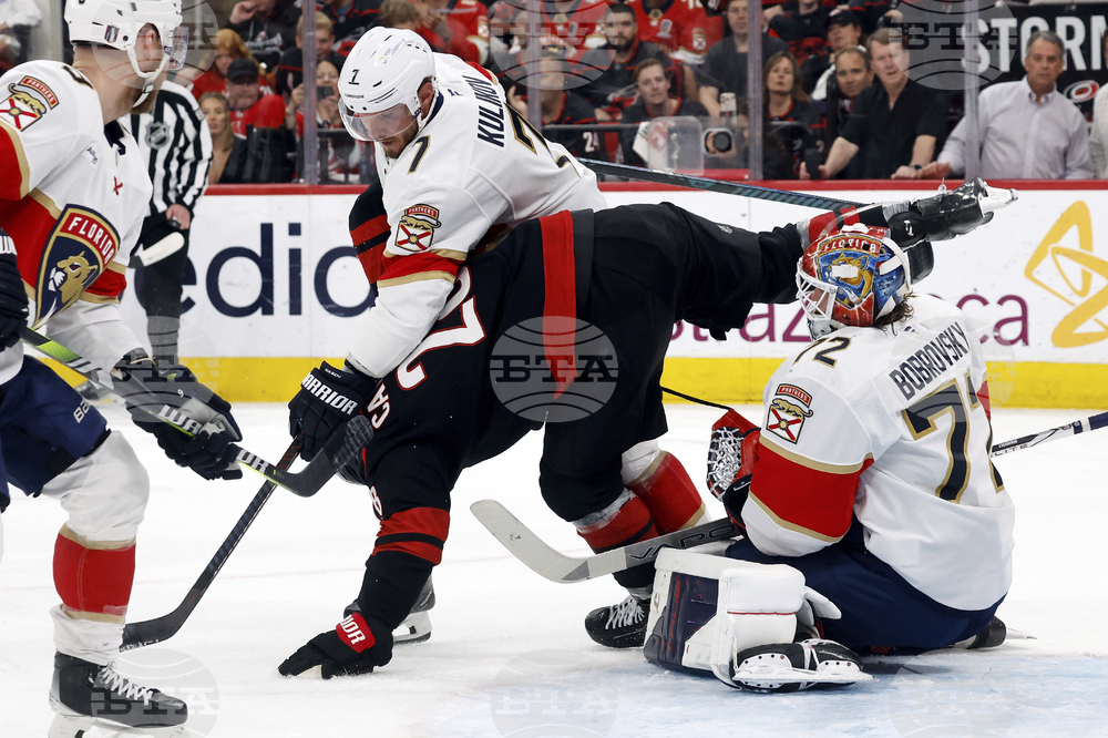 Panthers Hurricanes Hockey