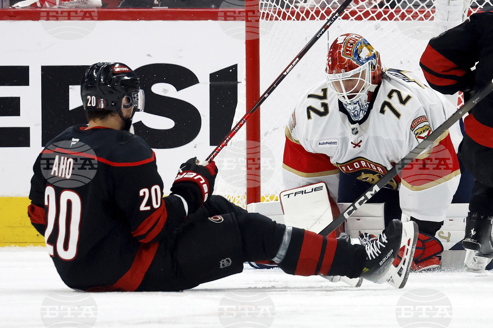 Panthers Hurricanes Hockey