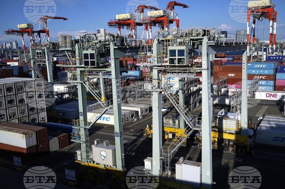 Японският износ за САЩ продължава да се срива през октомври, но доставките за други пазари растат