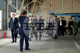 Япония - Румен Радев - авиационна база „Хякури“