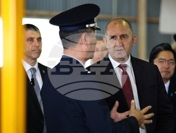 Япония - Румен Радев - авиационна база „Хякури“