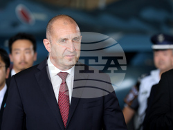 Япония - Румен Радев - авиационна база „Хякури“