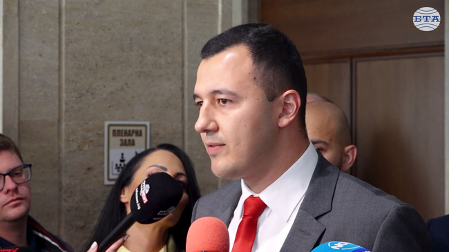 От "БСП – Обединена левица" предлагат да бъдат намалени лихвите по студентските кредити