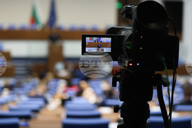 Парламентът ще обсъди на първо четене законови промени, свързани с доставянето на вода за напояване 