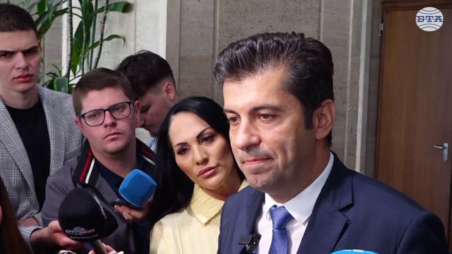 От "Продължаваме промяната" имат информация, че докладът относно готовността на България да приеме еврото ще бъде позитивен