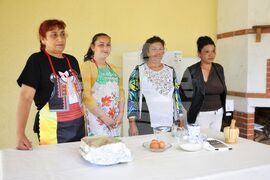 Бургас - Етнографски музей - ромска кухня - демонстрация