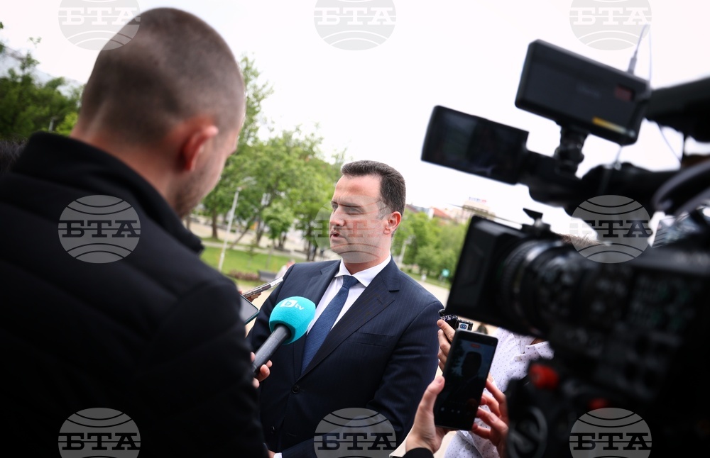 Energy Minister: Bulgaria Will Not Shut Down Coal Power Stations, Heating Plants in Winter