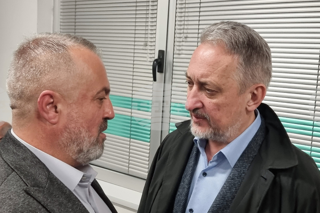 Любчо Георгиевски след делото в Битоля срещу председателя на Културен център "Иван Михайлов": В историята има политически етикети, но ние не можем да съдим по тях