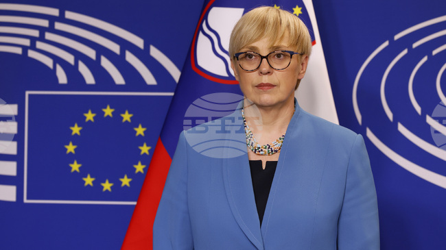 Президентът на Словения подписа указ за провеждане на парламентарни избори на 22 март