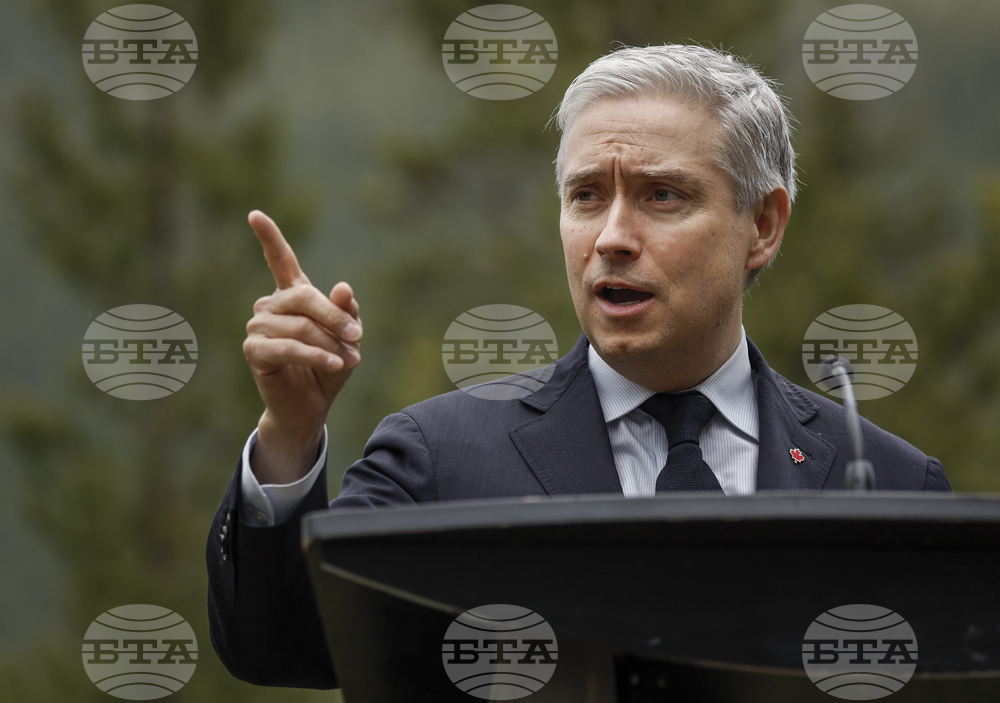 G7 Summit Finance