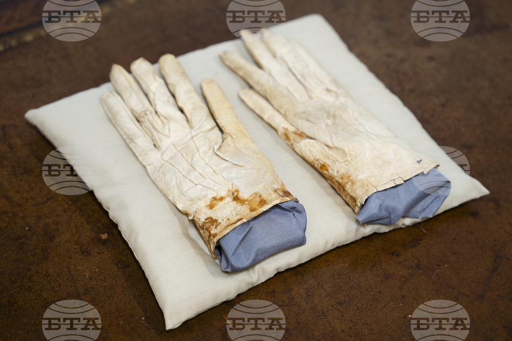 Lincoln Artifacts