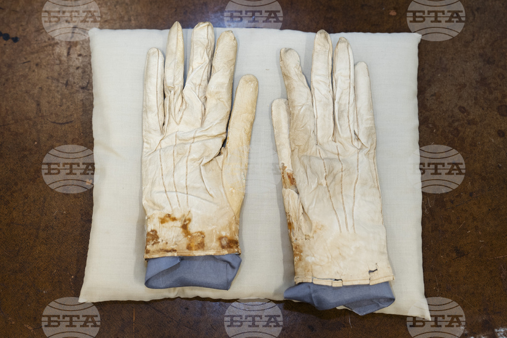 Lincoln Artifacts