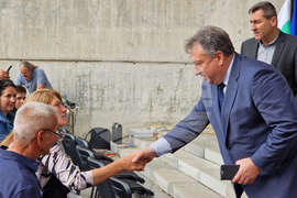 Шумен - награждаване на първенци на випуск 2025 - церемония