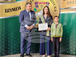 Шумен - награждаване на първенци на випуск 2025 - церемония
