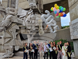 Шумен - награждаване на първенци на випуск 2025 - церемония