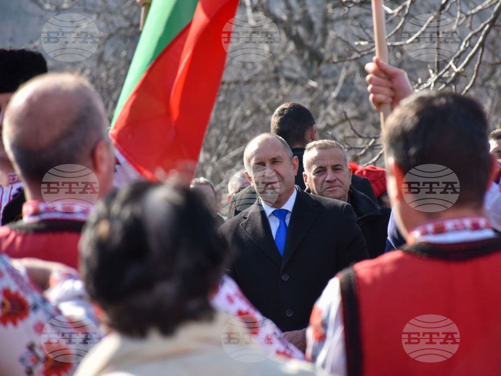 Село Устина - Трифон Зарезан - Румен Радев