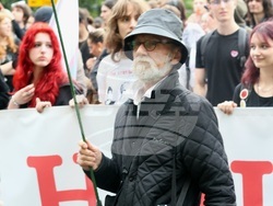 Сърбия - гимназисти - протест