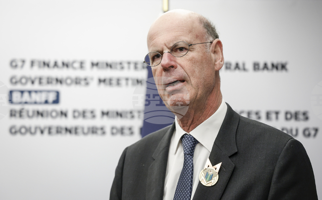 Франция ще ревизира прогнозата си за икономическия растеж, заяви министърът на финансите