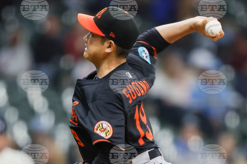 Orioles Brewers Baseball