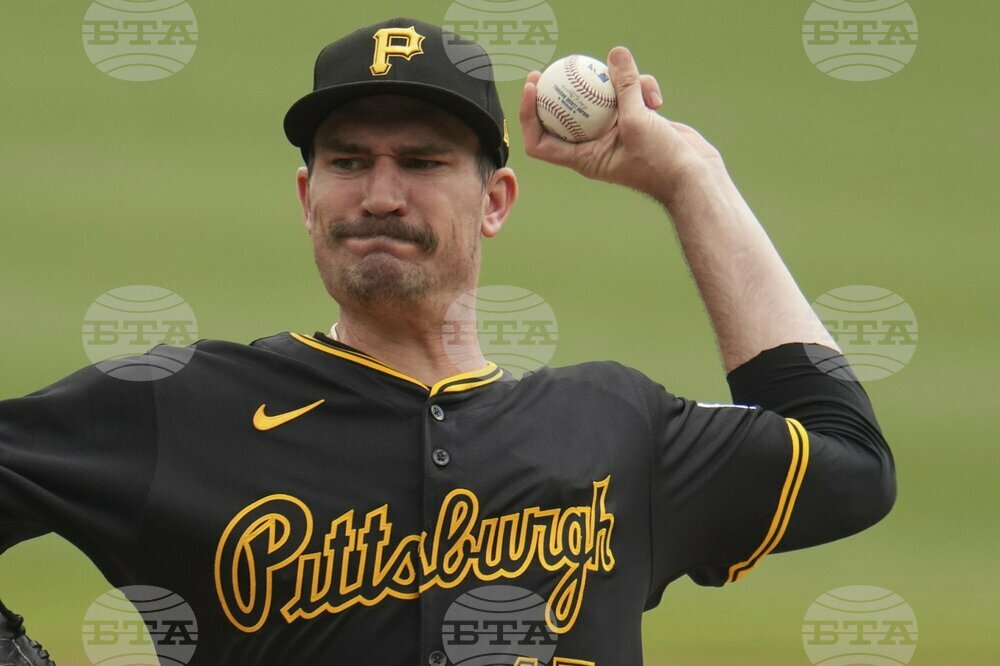 Reds Pirates Baseball