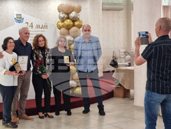 Кърджали - учители, директори, творци и дейци на културата - 24 май - отличия