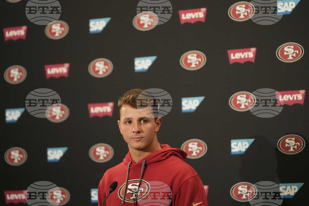 49ers Purdy Football