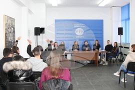 Национален пресклуб на БТА Ловеч - дебат - ученици - Васил Левски