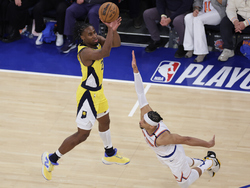 APTOPIX Pacers Knicks Basketball