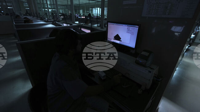 Математици доказаха с теореми, че не живеем в симулация