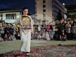 Добрич - нестинари - танци