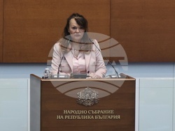 Парламент - заседание - Мария Илиева