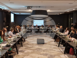 Кръгла маса